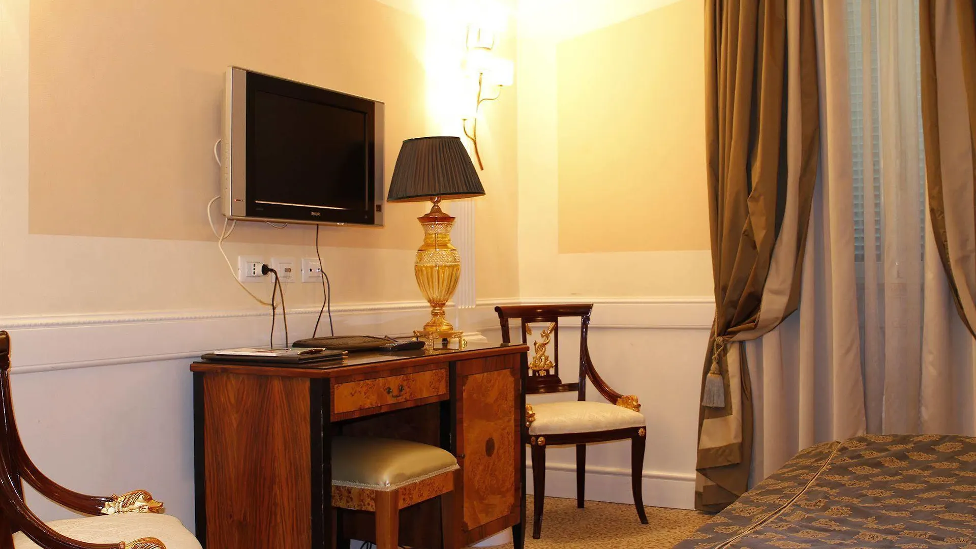 ****  Boutique Hotel Trevi Rome Italy