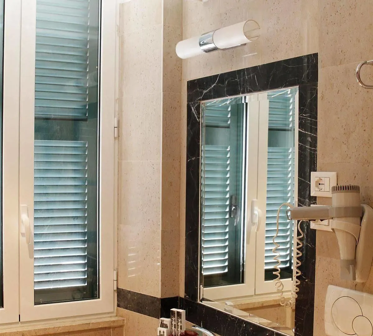 Boutique Hotel Trevi Rome Italy