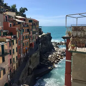 Sara Apartment, Comfort&lateral Sea View Apartamento Riomaggiore