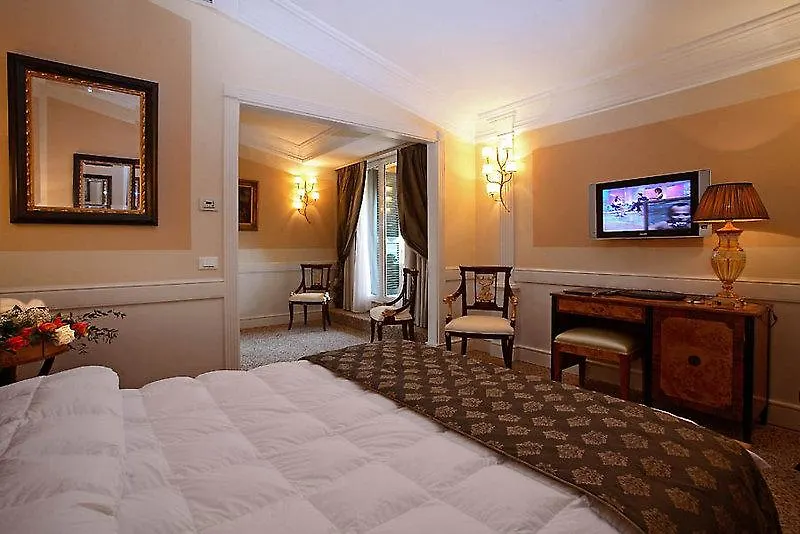 ****  Boutique Hotel Trevi Rom Italien
